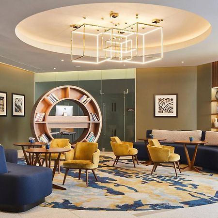 London Marriott Hotel Kensington Екстер'єр фото