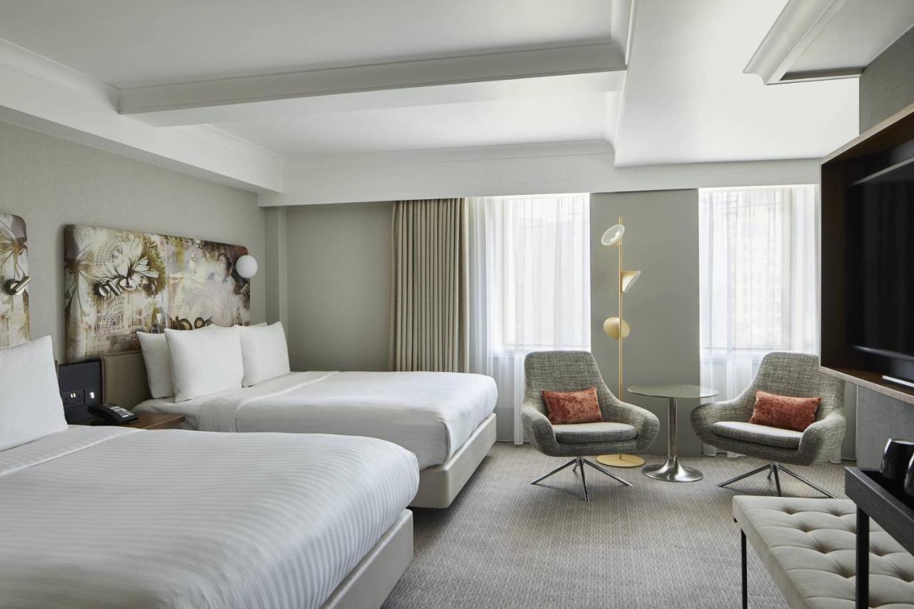 London Marriott Hotel Kensington Екстер'єр фото
