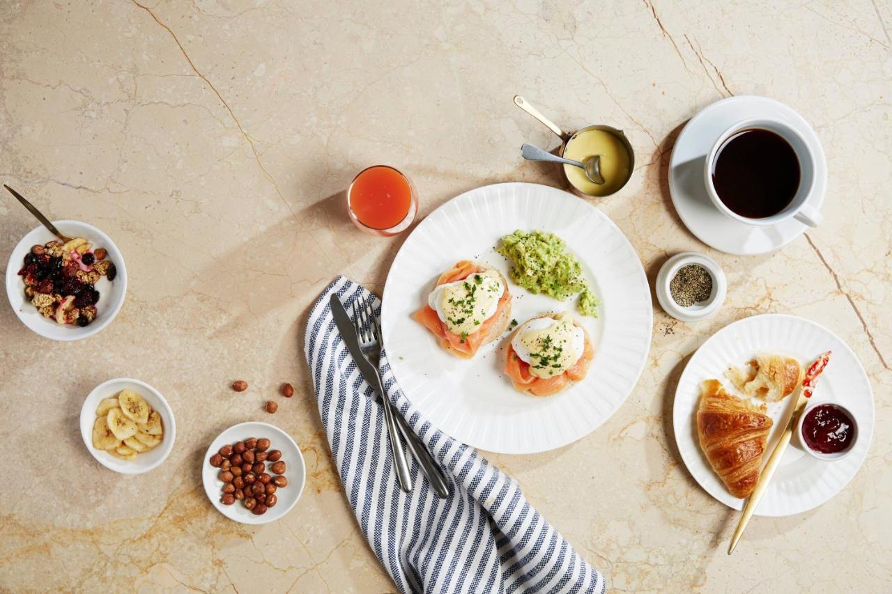 London Marriott Hotel Kensington Екстер'єр фото