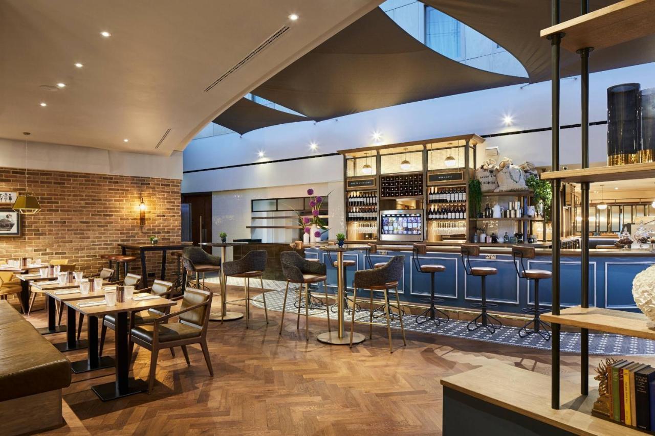 London Marriott Hotel Kensington Екстер'єр фото