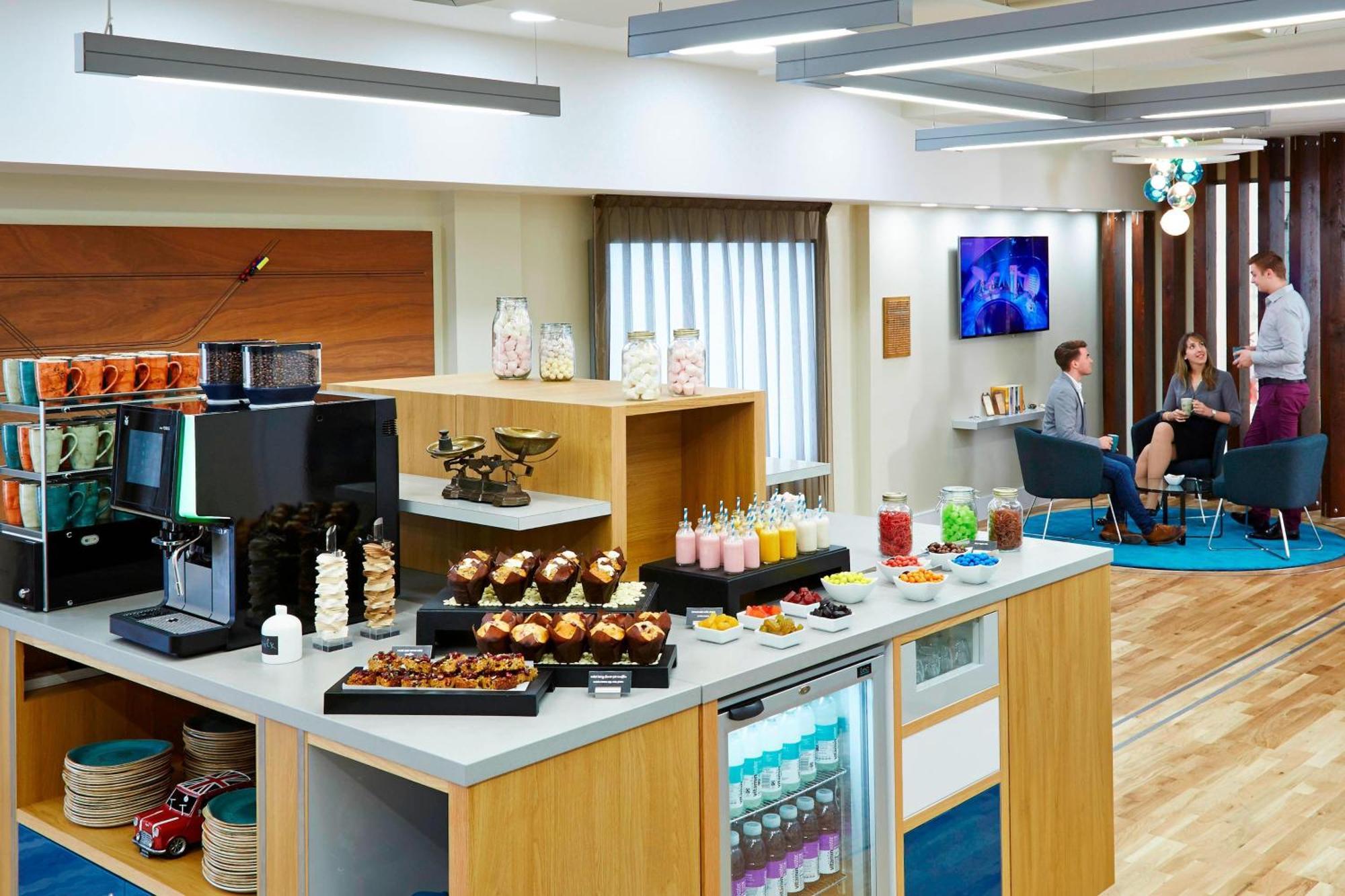 London Marriott Hotel Kensington Екстер'єр фото