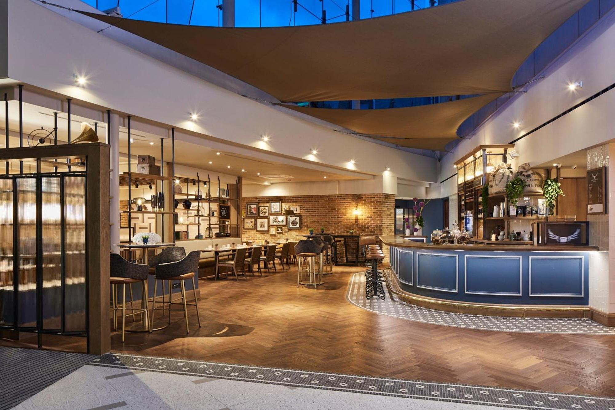 London Marriott Hotel Kensington Екстер'єр фото