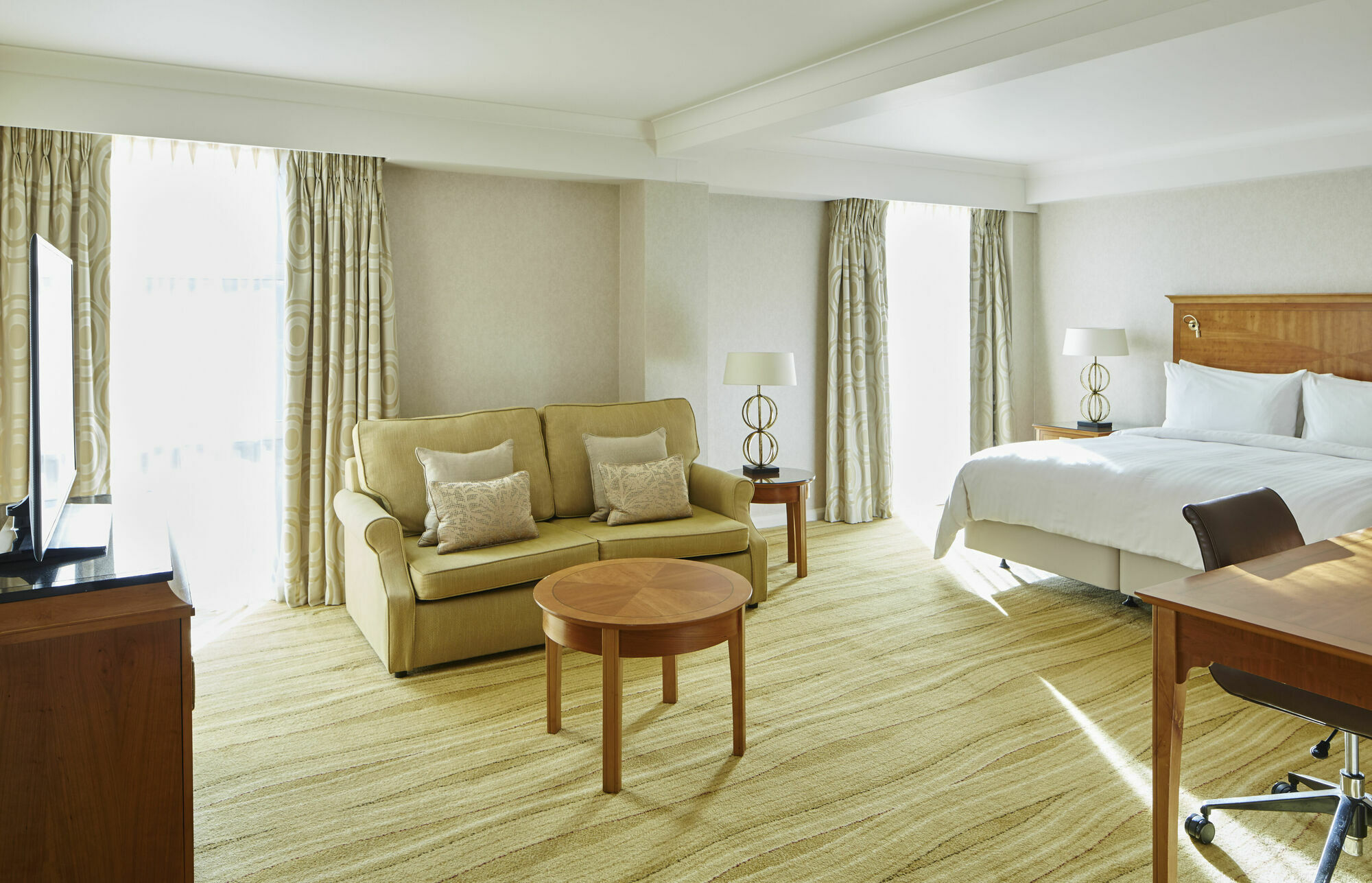 London Marriott Hotel Kensington Екстер'єр фото