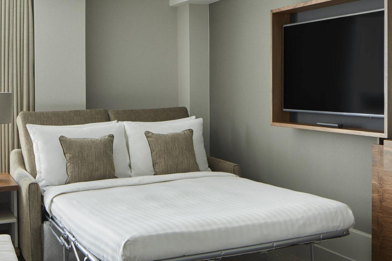 London Marriott Hotel Kensington Екстер'єр фото